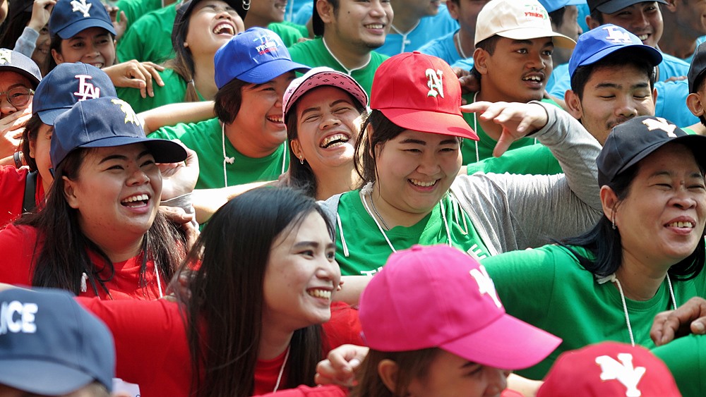 ทีมบิ้วดิ้ง หาดเจ้าสำราญ บมจ.ไทยลักซ์เอ็นเตอร์ไพรซ์
