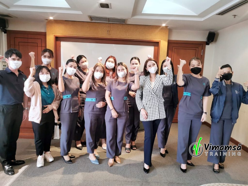 หลักสูตรพัฒนาบุคลิกภาพและเทคนิคการแต่งหน้า-บจก.รสิกา พร็อพเพอร์ตี้