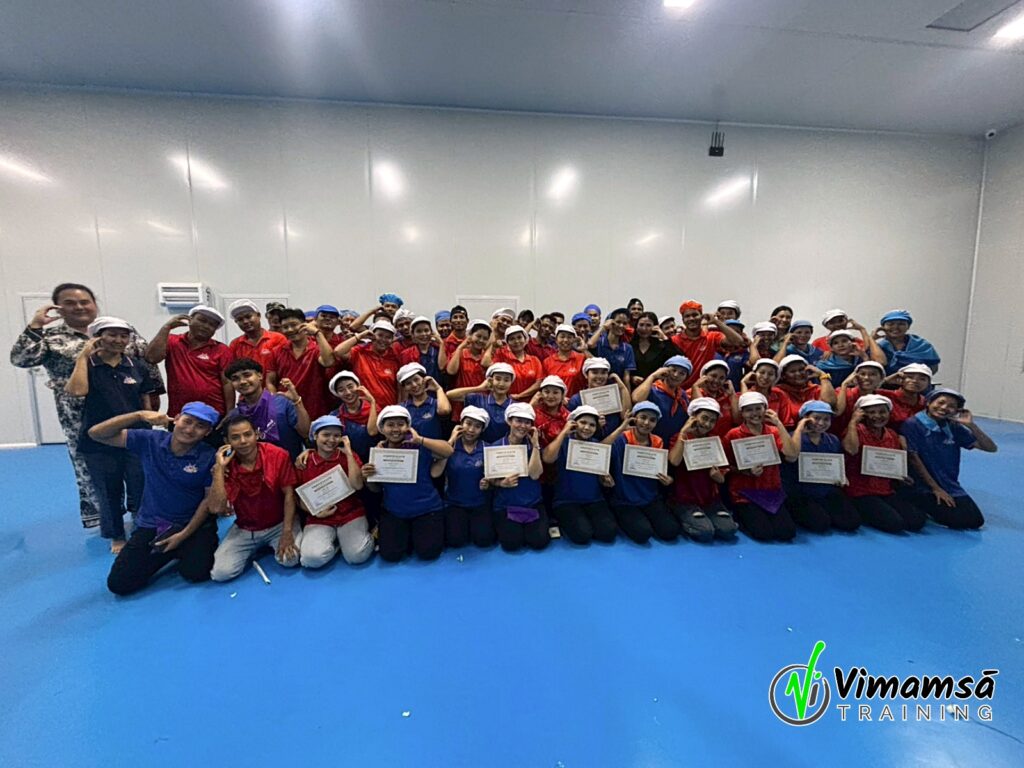 การทำงานเป็นทีม - กัลยาณมิตร แมนูแฟคเจอริ่ง